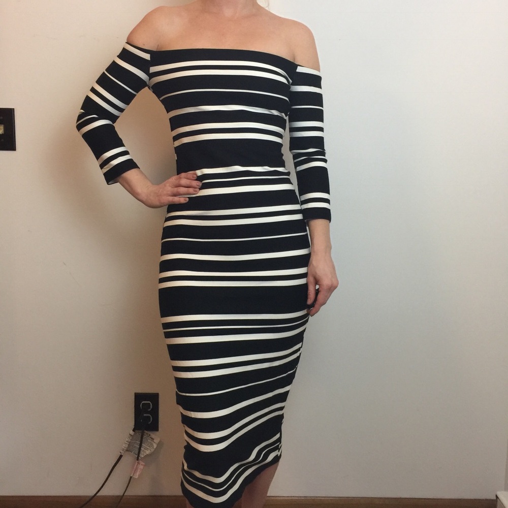 SOLD ON 3️⃣bay Zara Dress - Picture 2 of 8